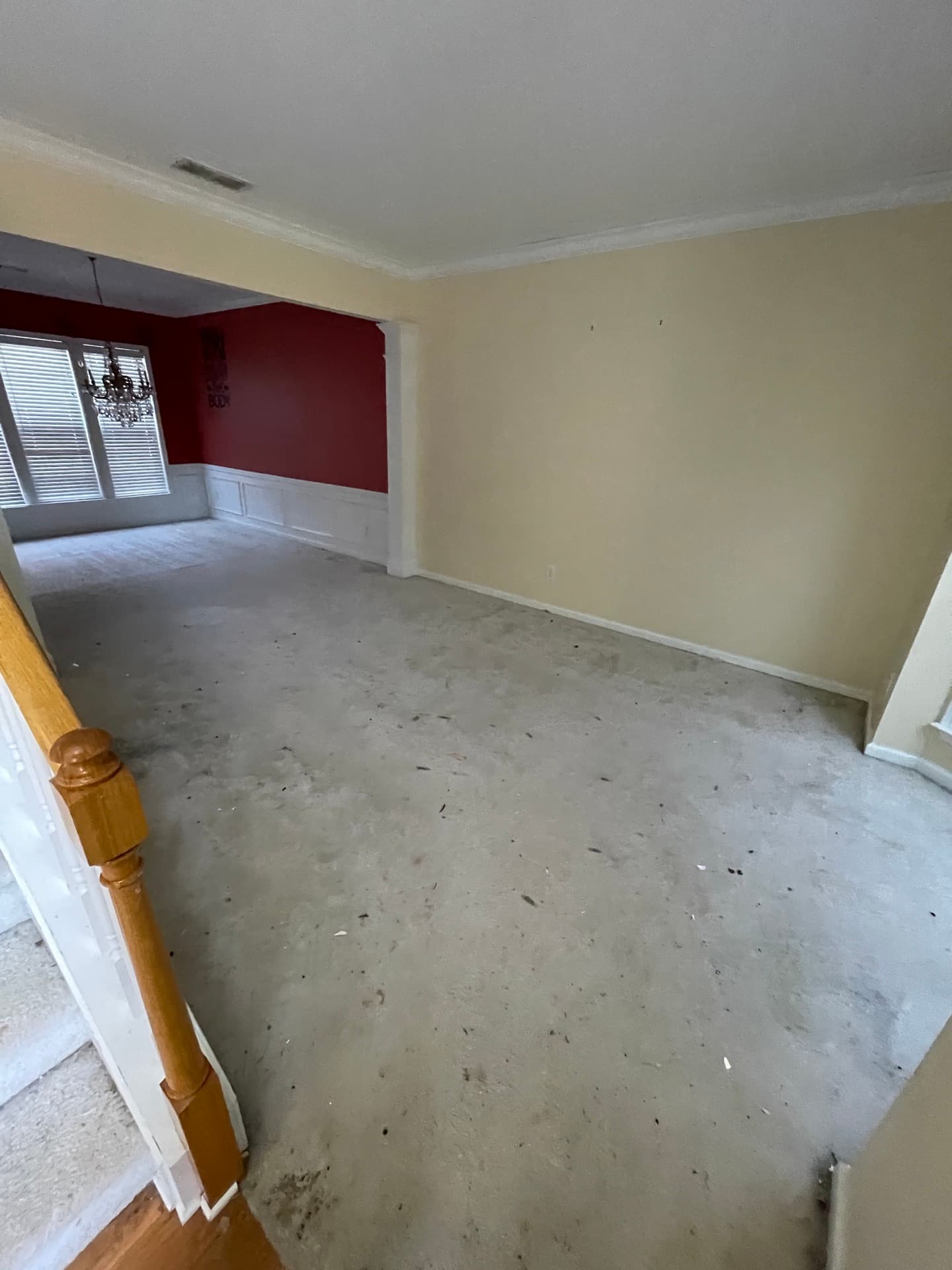 Living area cleanout transformation in North Metro Atlanta after cleaning